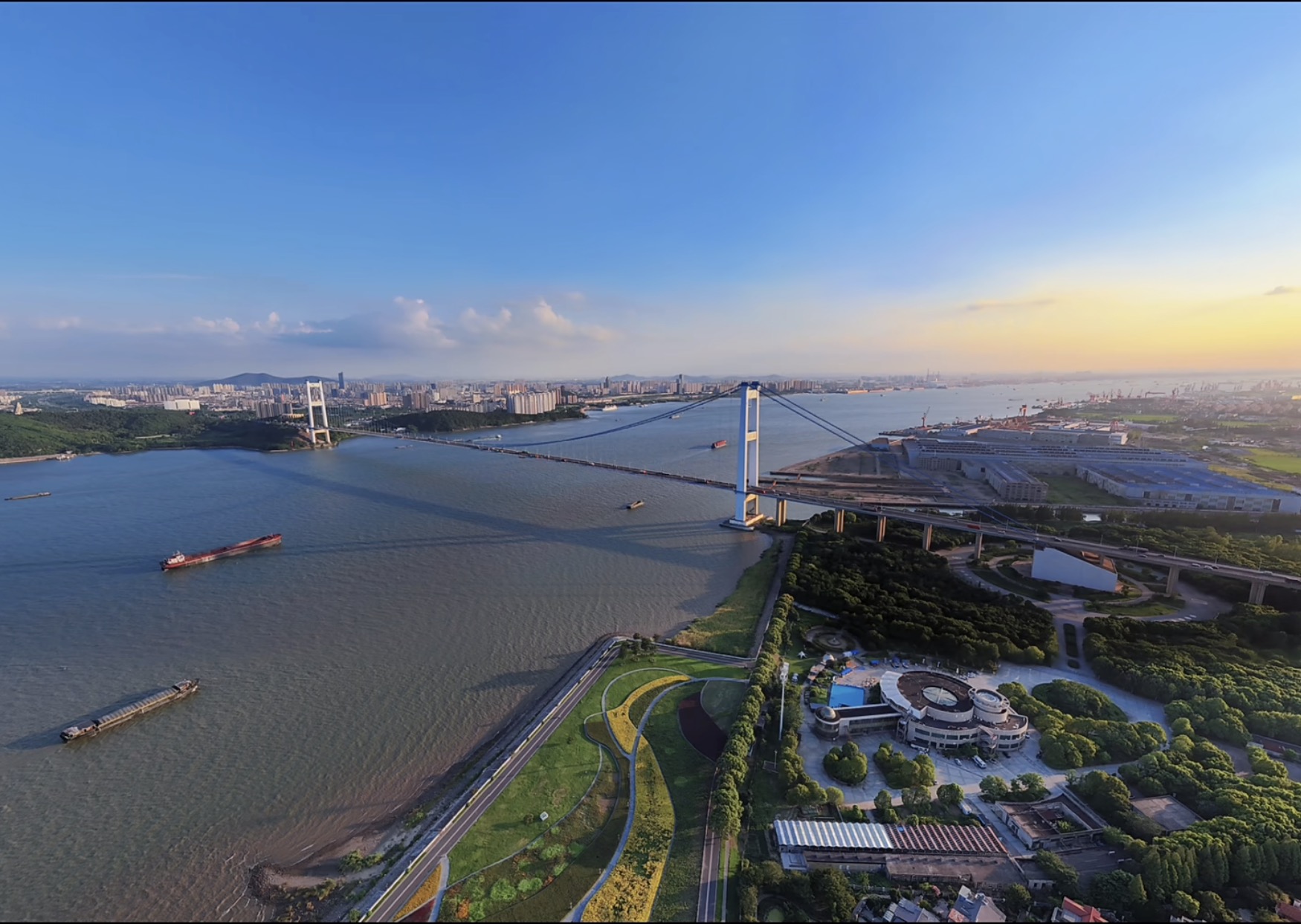 靖江市